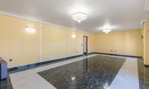 Revente - Villa - Torrevieja - Torreta florida