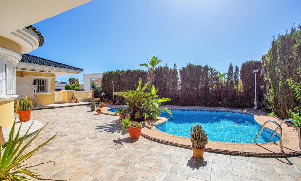 Revente - Villa - Torrevieja - Torreta florida