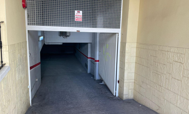 Revente - Parking - Torrevieja - Playa del Cura