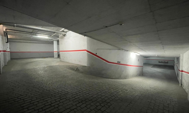 Revente - Parking - Torrevieja - Playa del Cura