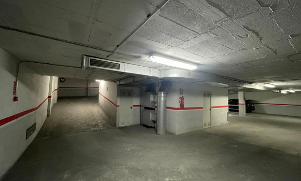 Revente - Parking - Torrevieja - Playa del Cura