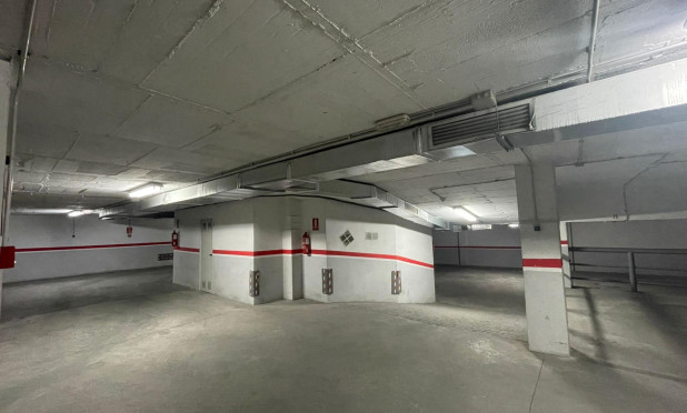 Revente - Parking - Torrevieja - Playa del Cura