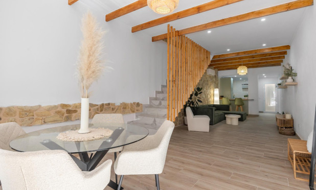 Resale - Townhouse - Torrevieja - Centro - Muelle Pesquero