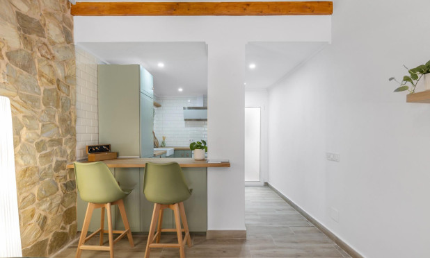 Resale - Townhouse - Torrevieja - Centro - Muelle Pesquero