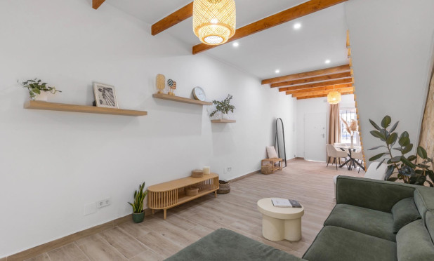 Resale - Townhouse - Torrevieja - Centro - Muelle Pesquero