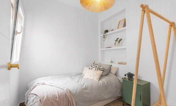 Resale - Townhouse - Torrevieja - Centro - Muelle Pesquero