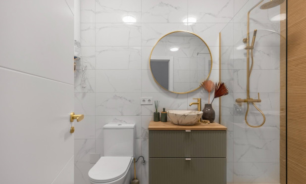 Resale - Townhouse - Torrevieja - Centro - Muelle Pesquero