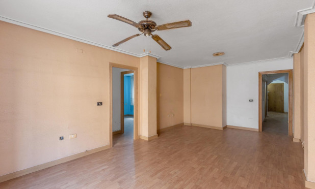 Resale - Apartment / flat - Torrevieja - Habaneras