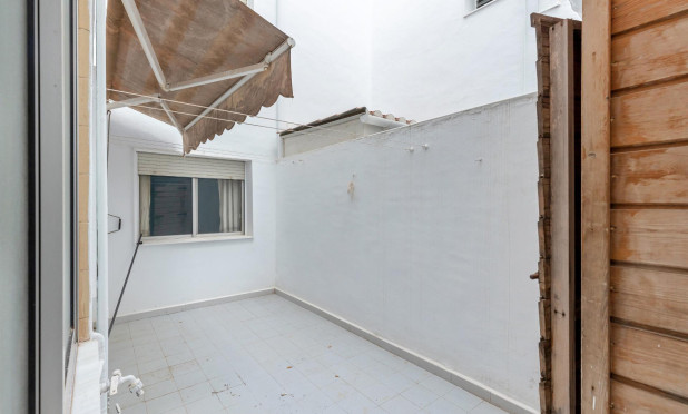 Resale - Apartment / flat - Torrevieja - Habaneras