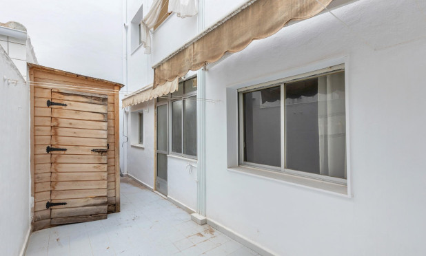 Resale - Apartment / flat - Torrevieja - Habaneras