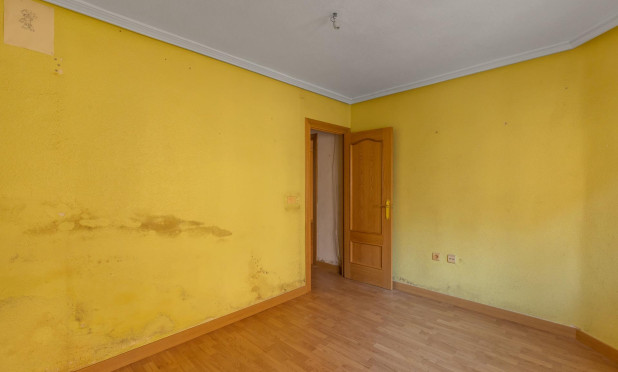 Resale - Apartment / flat - Torrevieja - Habaneras