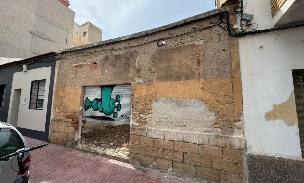 Revente - Urban building plot - Torrevieja - Centro