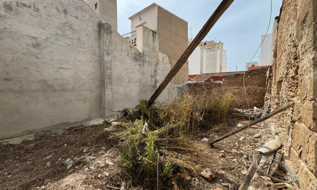 Revente - Urban building plot - Torrevieja - Centro