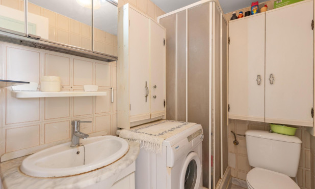 Resale - Apartment / flat - Torrevieja - Cabo Cervera