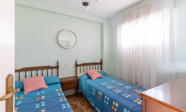 Resale - Apartment / flat - Torrevieja - Cabo Cervera