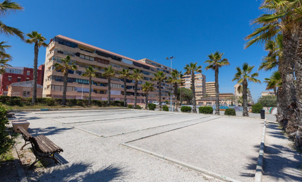 Resale - Apartment / flat - Torrevieja - Cabo Cervera