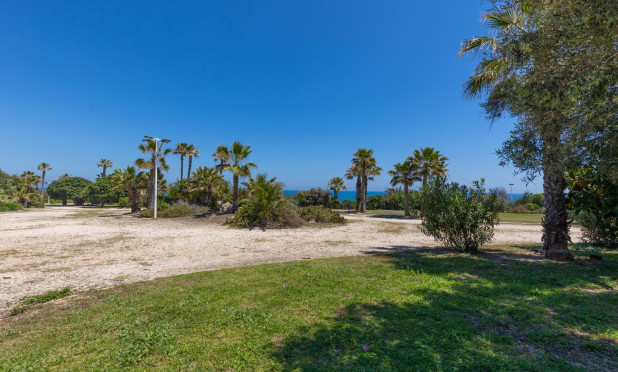 Resale - Apartment / flat - Torrevieja - Cabo Cervera