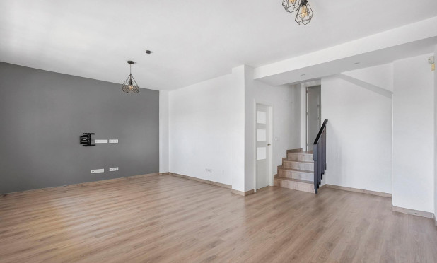 Revente - Villa - Torrevieja - Aguas Nuevas