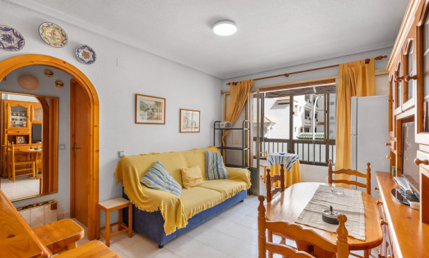 Herverkoop - Appartement / flat - Torrevieja - La Mata