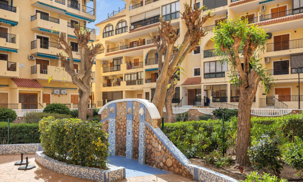 Herverkoop - Appartement / flat - Torrevieja - La Mata
