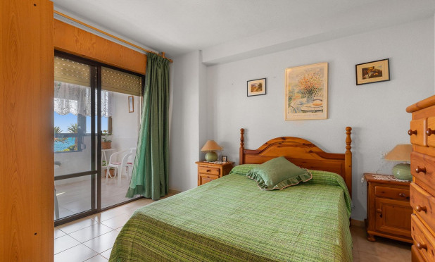 Resale - Apartment / flat - Torrevieja - La Mata