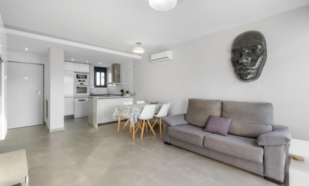 Resale - Townhouse - Torrevieja - Los Balcones