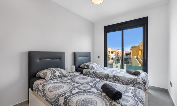 Resale - Townhouse - Torrevieja - Los Balcones