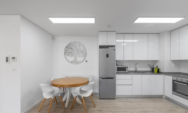 Resale - Apartment / flat - Orihuela Costa - Los Dolses