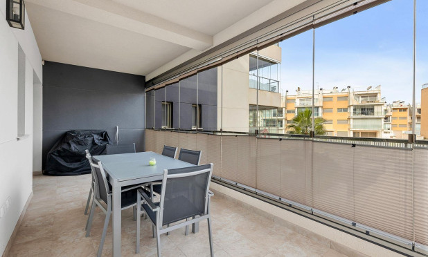 Resale - Apartment / flat - Orihuela Costa - Los Dolses