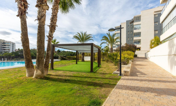Resale - Apartment / flat - Orihuela Costa - Los Dolses