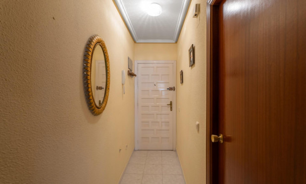 Revente - Appartement - Torrevieja - Centro
