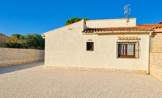 Revente - Villa - Torrevieja - Aguas Nuevas
