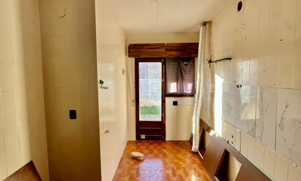 Revente - Villa - Torrevieja - Aguas Nuevas