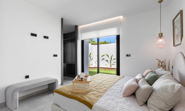 Herverkoop - Villa - Torrevieja - Los Balcones