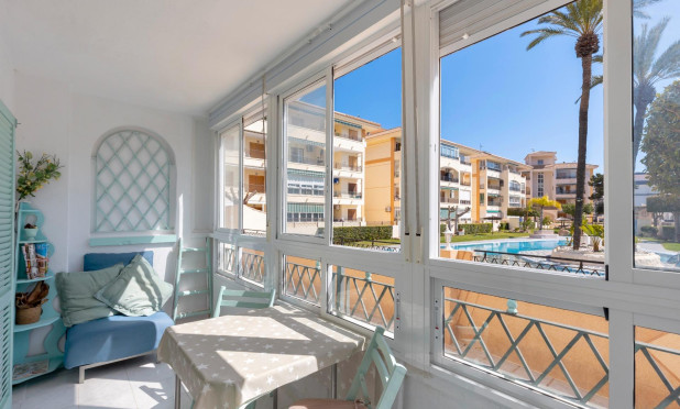 Resale - Apartment / flat - Torrevieja - La Mata