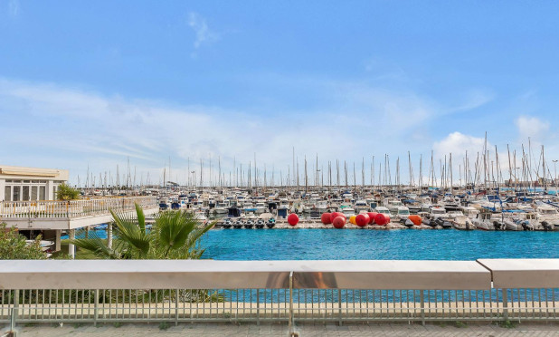 Revente - Appartement - Torrevieja - Paseo maritimo