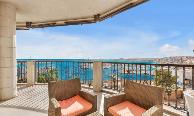 Revente - Appartement - Torrevieja - Paseo maritimo