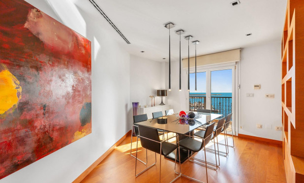 Revente - Appartement - Torrevieja - Paseo maritimo