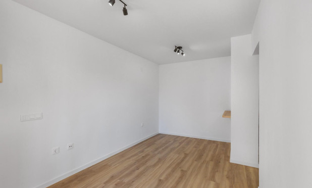 Resale - Apartment / flat - Torrevieja - Torreblanca