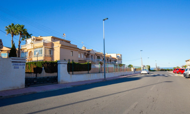 Resale - Apartment / flat - Torrevieja - Torreblanca