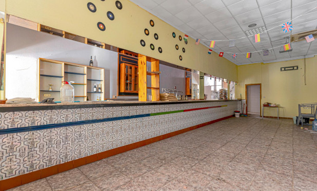 Revente - Commercial - Torrevieja - Playa del Cura