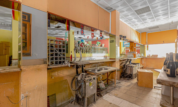 Revente - Commercial - Torrevieja - Playa del Cura