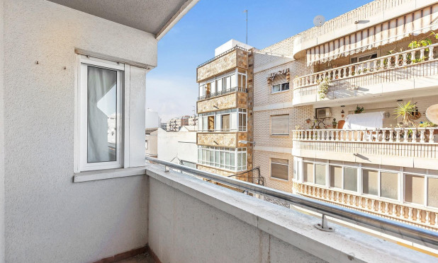 Revente - Appartement - Torrevieja - Centro