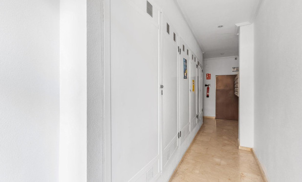 Revente - Appartement - Torrevieja - Centro