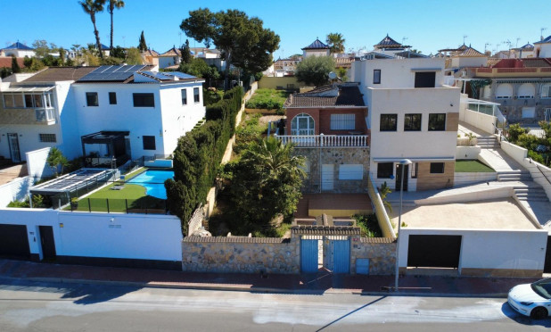 Revente - Villa - Torrevieja - Los Balcones