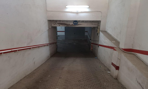 Revente - Parking - Torrevieja - Playa de los locos