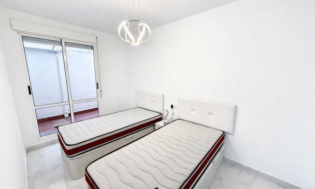 Revente - Appartement - Torrevieja - Parque de las Naciones