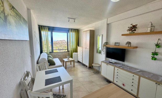 Resale - Apartment / flat - Torrevieja - Cabo Cervera