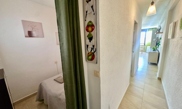 Resale - Apartment / flat - Torrevieja - Cabo Cervera
