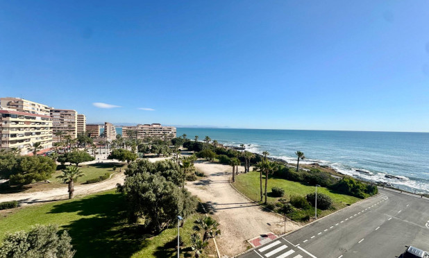 Resale - Apartment / flat - Torrevieja - Cabo Cervera